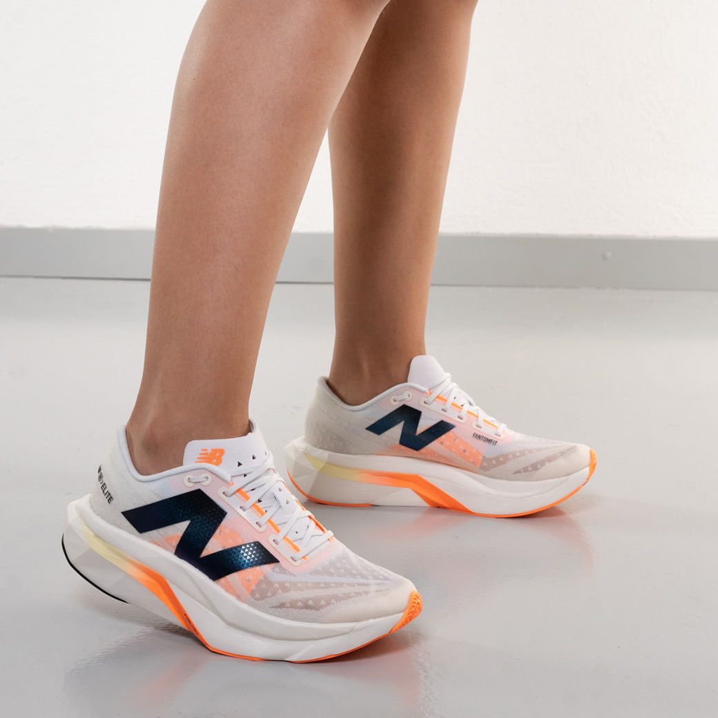 NEW BALANCE WRCELCW4 -4-.jpg